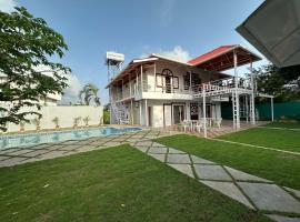 Villa Wistaria- Luxury 7BHK Villa With Private Pool，位于阿利鲍格的酒店