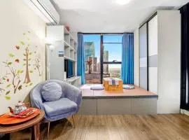 Quiet Tatami-style apartment on Collins St near Southern Cross Station