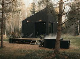 Briežu Stacija Off Grid Cabin