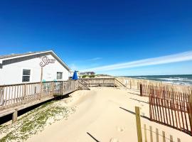 Sand Spur Cottages，位于纳格斯黑德的带停车场的酒店