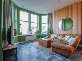 Leah Suite by Koya Homes - 2 Bed, 2 Bath, Pool Table, Sea View, Free Parking