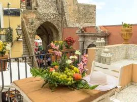 Ferienwohnung Für 2 Personen 2 Kinder Ca 70 M Sup2 In Taormina, Sizilien Ostsizilien