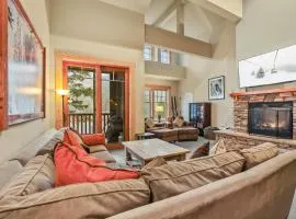 Grandeur at Elevation – 3 Bedroom Loft condo