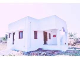 Arunachala Mountain Retreat House