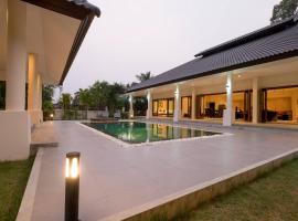 Art Luxe Homes Chiang Mai，位于萨科特山的酒店