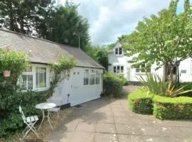 The Mews, Whetstone