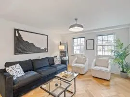 Charming 2 bedroom 2 bathroom flat near Oxford St