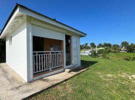 Bungalow à baie-Mahault，位于拜马欧的酒店