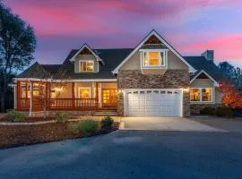 Luxury Lodge-Hot Tub-BBQ-Sleeps 18