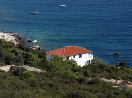 Apartments by the sea Milna, Vis - 3036，位于维斯的酒店