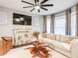 Upscale Home near Downtown Cle, R&R HoF, Beach, Arena