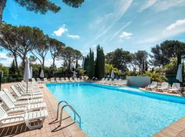 Comfort Aparthotel Frejus La Tour de Mare，位于弗雷瑞斯的酒店