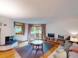 Apartment Trais Tschiervs，位于Champfer的酒店