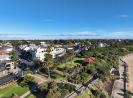 Beach Road Hampton Holidays，位于墨尔本的酒店