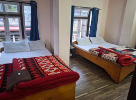 Hotel Rainbow Regency Ravangla South Sikkim，位于拉瓦格拉的酒店