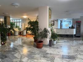 Apart Hotel Central Razgrad，位于Razgrad的酒店