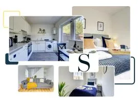 LastMinOffer 10pc Off I A Cute 2BR Semi-Detached Home I Dedicated Off-street Parking I Garden I Wifi I Short Term Let by SILVA I Long Term Rates Available