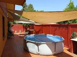 Casa las condes piscina shopping 8 personas super terraza parrilla