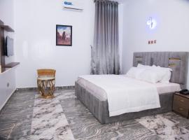White Angel Hotel Kubwa，位于Kubwa的酒店