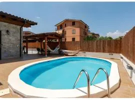 Amar Apartment with Pool