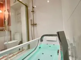 Le Bellegarde - hypercentre et jacuzzi