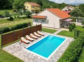 Amazing Home In Lucane With Wifi