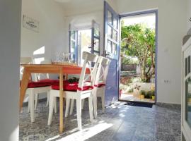 Apartment Rubus - Stivan, Cres - 900 m to Merascica beach，位于Štivan的酒店