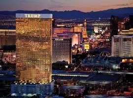 Five Star Trump Hotel No Resort And Cleaning Fees