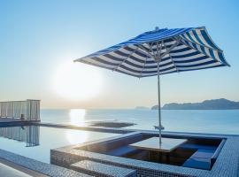 THE HARBOR TERRACE，位于Kotsubo的酒店