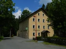 Übernachten im 500 Jahre alten ehemaligen Pochwerk im Erzgebirge - Pension ,,Sommerfrische''