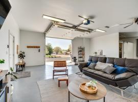 Pasco Studio Vacation Rental Private Patio
