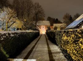 Cosy Studio met Zwembad，位于贝灵恩的酒店