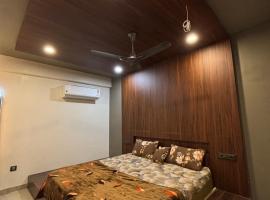 Hotel Alex，位于巴夫那加尔的酒店