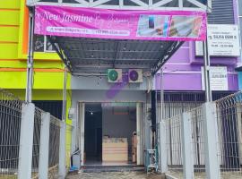 New Jasmine Guest House by Yurooms，位于Karangtengah的酒店