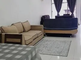 AMAN Homestay Senawang musliim only