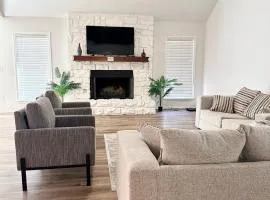 Spacious Cozy home near Tulsa premium outlet