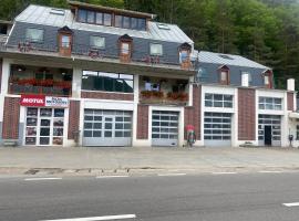 Bazilmotoserv，位于察赫劳的酒店