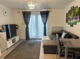 Garden Guest House，位于Enfield Lock的酒店