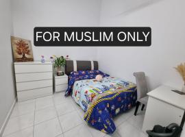 Qisya Homestay Teluk Intan，位于安顺的度假园