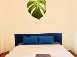 1 Min to Slow Boat Guesthouse，位于Ban Khonkèo的酒店