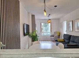 Acogedor apartamento con piscina compartida y opción a parking