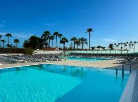 HL Miraflor Suites Hotel
