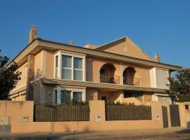 Villa Martina，位于坎布里尔斯的酒店