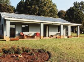Peter's Gate Farm Cottage，位于Lidgetton的酒店