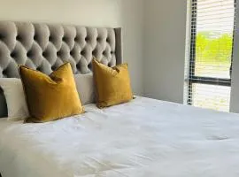 Lethukukhanya Luxury Apartment