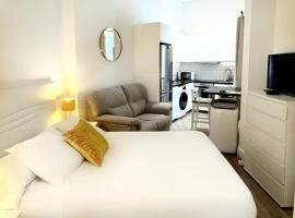 Delightful City Centre Studio Clarendon Apartment - Grand Central House，位于直布罗陀的酒店