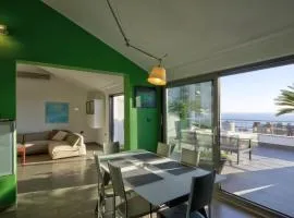 Penthouse Belvedere City View with Private Parking