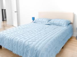 Blue Ocean Escape in Brooklyn125，位于布鲁克林的海滩酒店