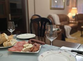 Apartamento Céntrico UNQUERA Grupo RH - 16，位于温克拉的酒店