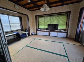 エフケーテックほったらかし宿，位于岩国市的酒店